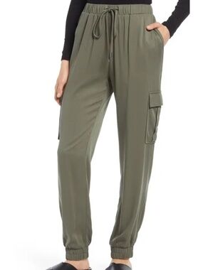 NWT Treasure & Bond Olive Green Cargo Joggers Elastic Waist Pants Large